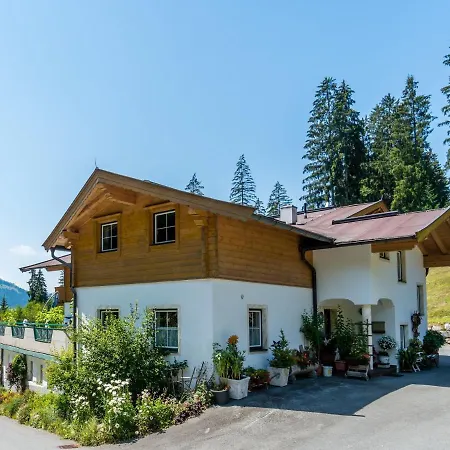 Quaint In Kirchberg Near Ski Lift Apartment